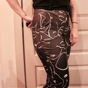 High Waist Figure Print Tapered Leg Pants